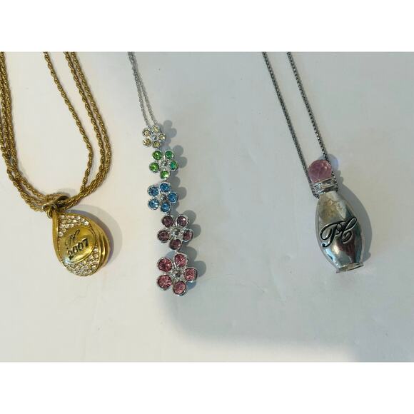 3 Avon President’s Club Gold and Silver Tone Rhinestone 18-22 Inch Necklaces - Picture 8 of 10